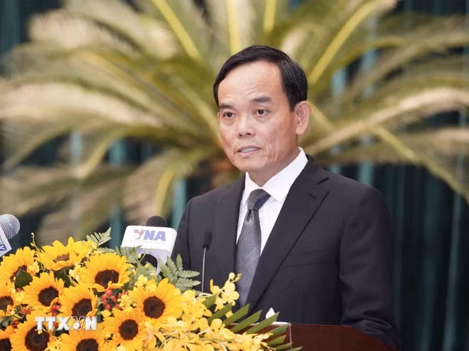Ông Trần Lưu Quang, Ủy viên Bộ Chính trị, Bí thư Thành ủy Thành phố Hồ Chí Minh phát biểu tại Kỳ họp. (Ảnh: Xuân Khu/TTXVN)