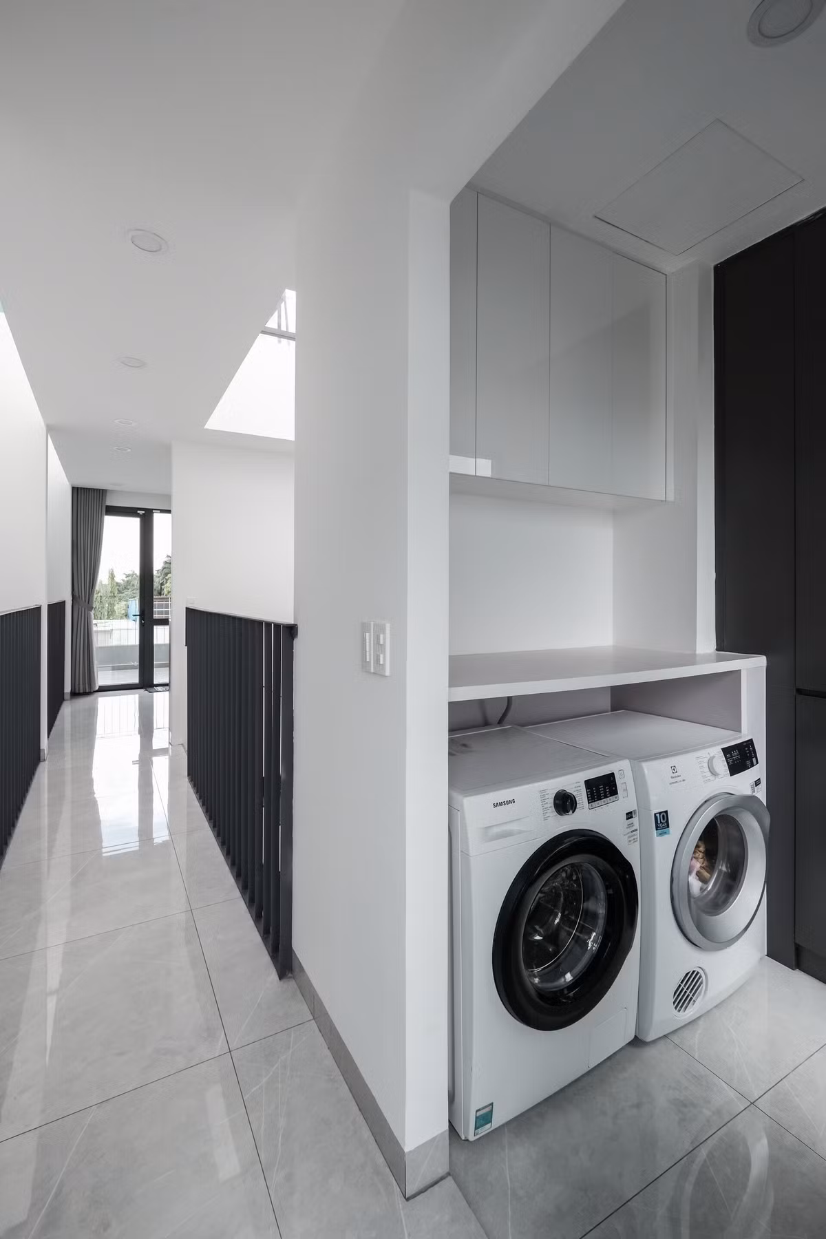Các không gian được bố trí linh hoạt, tận dụng tối đa ánh sáng tự nhiên. Ảnh: 3A Design