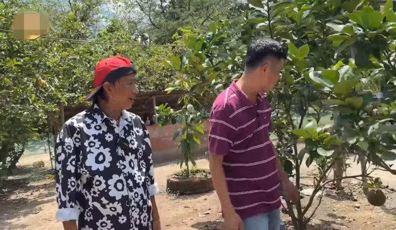 Tại đây có ao cá, vườn cây ăn trái...Ảnh chụp màn hình