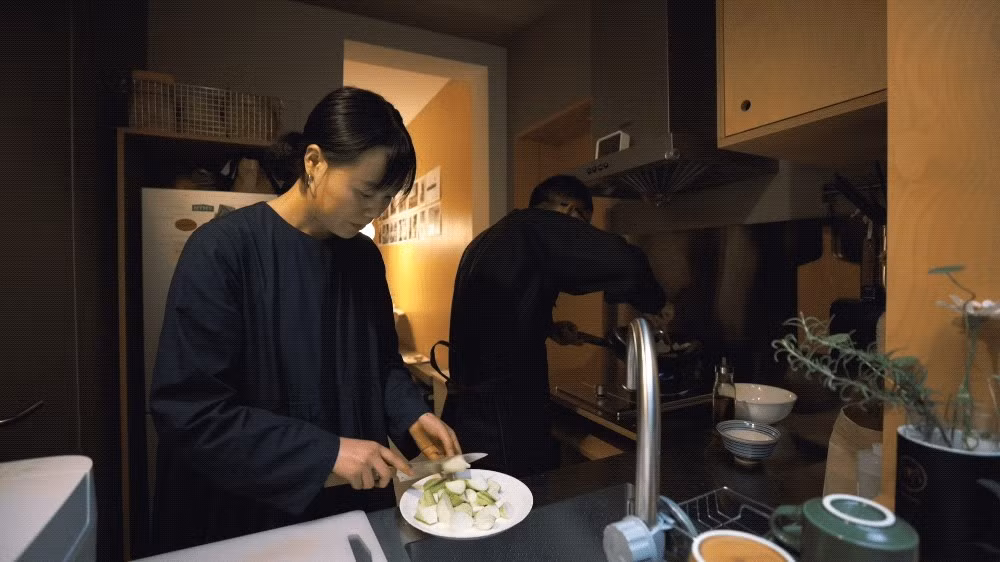 Không gian bếp tiện nghi. Ảnh: Weibo
