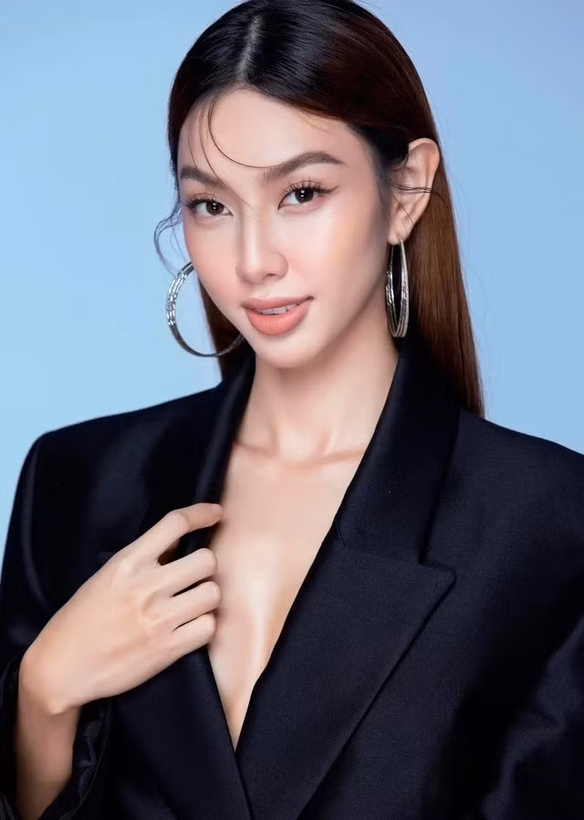 Theo nguồn tin trong giới showbiz, cát-xê quảng cáo của Thùy Tiên có thể từ vài trăm triệu đồng đến hàng tỷ đồng, tùy vào nhãn hàng, quy mô...Ảnh: Facebook