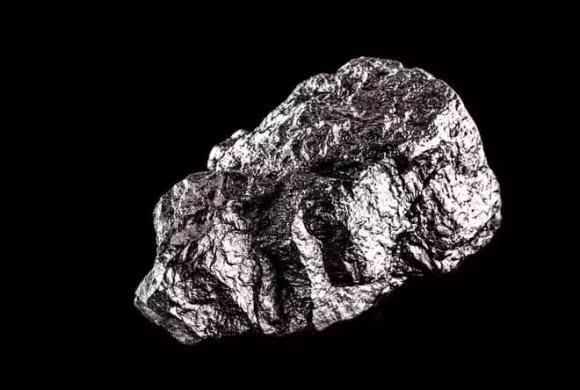Trong công nghiệp điện tử, rhodium được sử dụng trong sản xuất các tiếp điểm điện nhờ tính dẫn điện và chống ăn mòn cao. Ảnh: Science