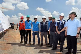 Phó Thủ tướng Thường trực Phạm Gia Túc kiểm tra tiến độ sân bay Long Thành 
