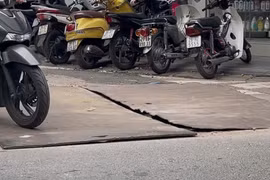 Phố cổ Hà Nội vẫn chắp vá sau nhiều lần thi công hạ tầng ngầm