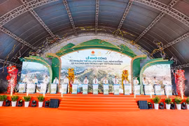 Sun Group khởi công quần thể du lịch 16.234 tỷ đồng tại Quảng Trị: Hồ nước, đỉnh mây và đại ngàn trong một hành trình