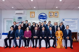 Thủ tướng Chính Phủ Lê Minh Hưng thăm nhà máy Angkormilk của Vinamilk