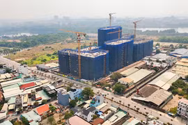 New Galaxy Bình Dương tăng tốc xây dựng, cất nóc tòa tháp đầu tiên