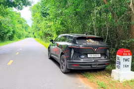 40 ngày, gần 8.000 km cùng VinFast VF 7: Nữ chủ xe Hải Phòng khẳng định xe điện có thể chinh phục những cung đường xa nhất