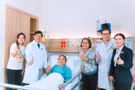 Vinmec Central Park phẫu thuật nội soi cắt gan thành công cho bệnh nhân Campuchia mắc ung thư