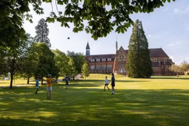 Sunshine Group và Cranleigh School ký kết hợp tác chiến lược