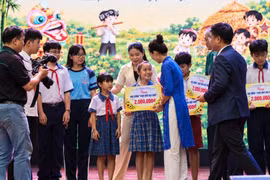 Tân Hiệp Phát mang mùa trăng yêu thương đến trẻ em