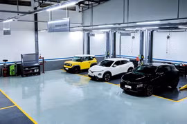 Chạy xe cường độ cao, người dùng cần gì ở một xưởng dịch vụ?