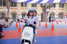 VinFast ZGoo: Nhỏ gọn cho học sinh, yên tâm cho phụ huynh