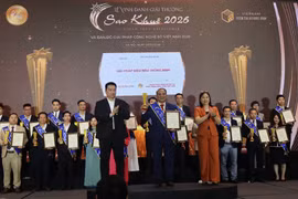 AGRIBANK được vinh danh 2 giải thưởng SAO KHUÊ 2026