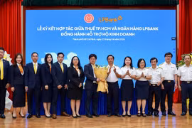 LPBank ký kết hợp tác với Thuế TP.HCM, thúc đẩy chuyển đổi số hộ kinh doanh và cá nhân kinh doanh