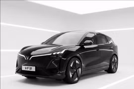 Thay đổi toàn diện, giá ngang xe xăng cỡ C: VinFast VF 8 thế hệ mới là “món hời” khó tìm ở phân khúc D-SUV