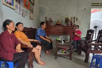 Mưa lớn gây sập tường ở Phú Thọ, gia đình thương binh lâm cảnh khốn cùng