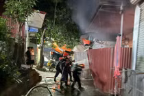 Hai người chết trong vụ cháy nhà ở kết hợp sản xuất bánh mì tại Sơn La