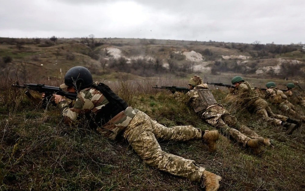 Gió đổi chiều, Ukraine không ngăn được bước tiến quân Nga gần Dobropolye 