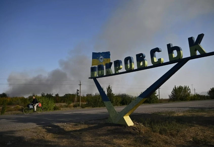 Bản đồ tuyến phòng thủ tại Pokrovsk, cho thấy Ukraine chuẩn bị rút lui