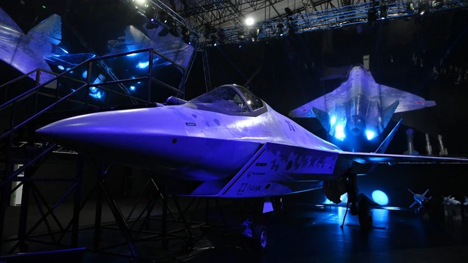 Tiêm kích Su-75 liệu có thành đối thủ truyền kiếp của F-22, F-35