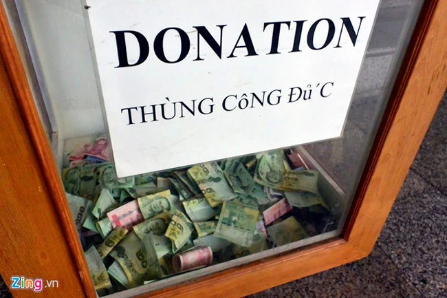 Biển báo tiếng Việt xuất hiện dày đặc ở Thái Lan