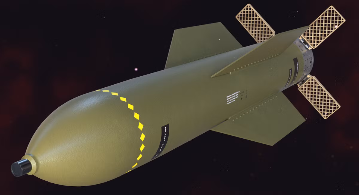 Việc thả một vũ khí nặng gần 13.607 kg của bom GBU-57 Massive Ordnance Penetrators (MOP) ra khỏi phía sau của chiếc máy bay C-130 chắc chắn sẽ là một điều đáng chú ý, bởi trong thực tế thì bom GBU-43 Mother Of All Bombs (MOAB) nhẹ hơn gần một phần ba so với bom GBU-57 Massive Ordnance Penetrators (MOP). Ảnh: @ Newsweek.