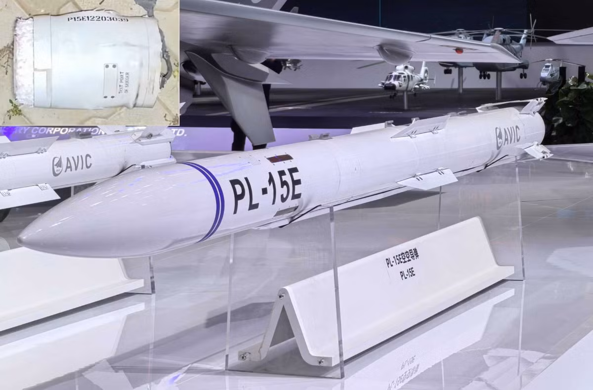 Vũ khí của J-35 càng nhấn mạnh thêm tính linh hoạt của nó. Các khoang vũ khí bên trong của nó được thiết kế để mang theo nhiều loại đạn dược, bao gồm tên lửa không đối không tầm xa PL-15, được cho là có tầm bắn vượt quá 193 km, và tên lửa tầm ngắn PL-10 để giao chiến tầm gần. Đối với các nhiệm vụ tấn công mặt đất, máy bay này có thể triển khai bom dẫn đường chính xác, chẳng hạn như loạt LS-6, hoặc tên lửa chống hạm như YJ-12, đặc biệt là trong biến thể hải quân của nó. Ảnh: @ Army Recognition.