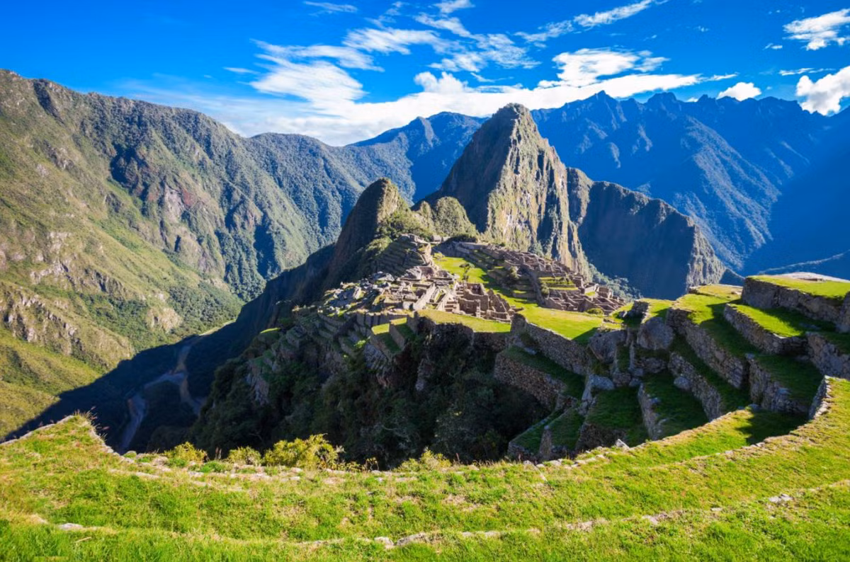 Chiếc tượng đầu người này được tìm thấy ở dãy Andes. Ảnh: @Beth Scaffidi.