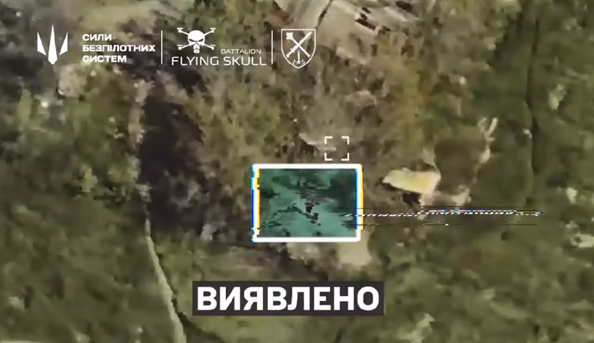 Theo báo cáo của đơn vị Flying Skull, Không quân Ukraine đã dùng máy bay phản lực MiG-29 thả Bom Đường kính Nhỏ GBU-39 do Mỹ cung cấp vào trúng mục tiêu. Ảnh: @Flying Skull.