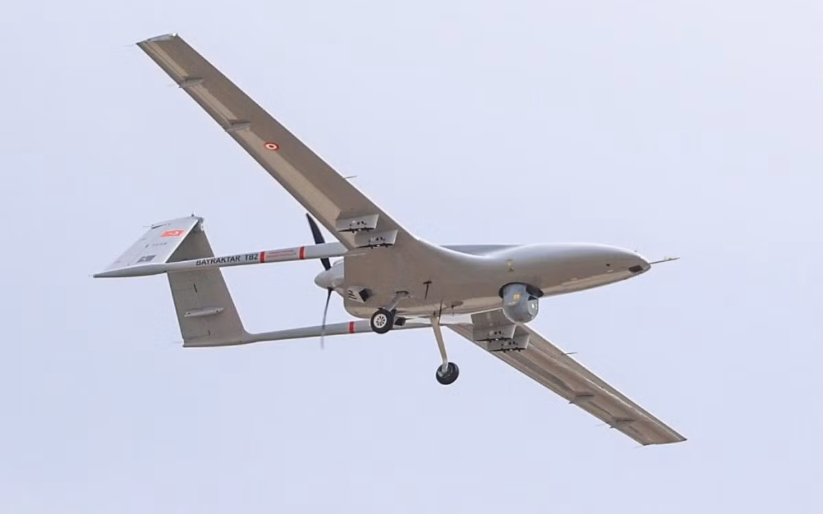 Vụ tấn công vào Martovoye là một phần trong chiến dịch ngăn chặn khả năng tấn công bằng UAV của Ukraine, vốn gia tăng đáng kể trong những tháng gần đây. Kiev đã nhiều lần triển khai các UAV Lyuty tầm xa để tấn công sâu vào lãnh thổ Nga, bao gồm các khu vực như Belgorod, Kursk, và thậm chí là Moskva.