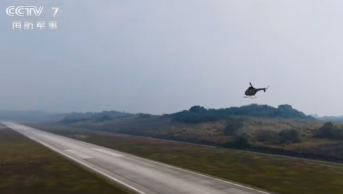 Công ty cho biết, nền tảng này có thời gian hoạt động tối đa 8 giờ, tầm bay 900 km và trần bay 7.000 mét. Ảnh: @CCTV.