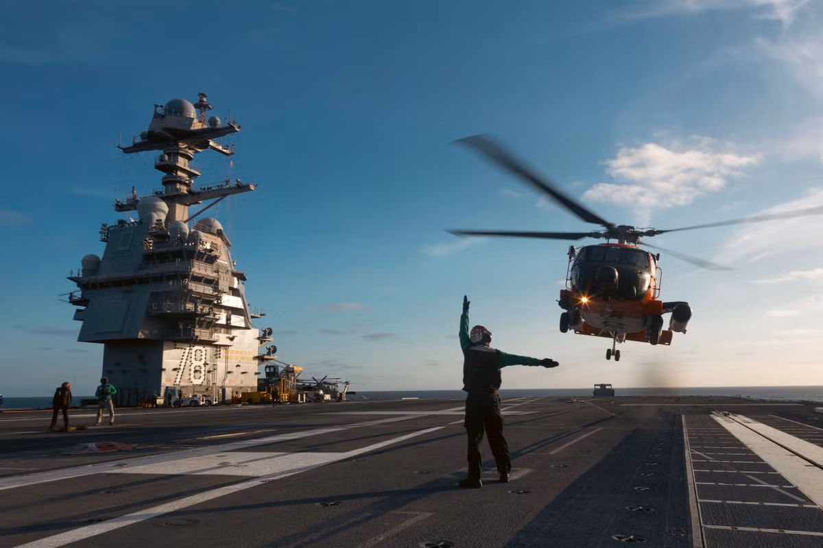 USS Gerald R. Ford được xem là tàu chiến đắt nhất từng được chế tạo, với chi phí đóng tàu ước tính hơn 13 tỷ USD. Đây là trung tâm của nhóm tác chiến tàu sân bay Mỹ.