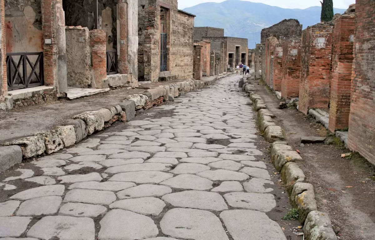 Theo đó, căn phòng đặc biệt này nằm ở khu vực Insula 10 của Regio IX, thuộc thành phố cổ Pompeii, nước Ý. Ảnh: @OptimoPrincipi.