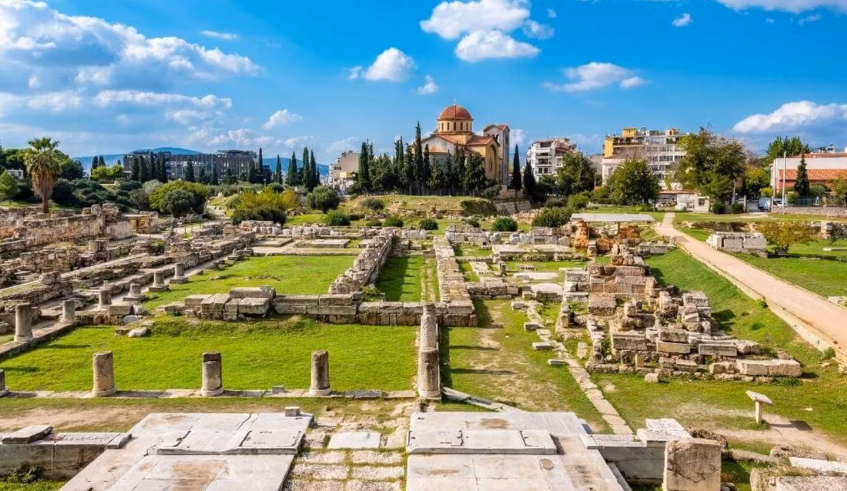 Khi tiến hành khai quật tại khu phố Kerameikos thuộc trung tâm thành phố Athens, các chuyên gia đến từ Viện Khảo cổ học Đức bất ngờ tìm thấy hiện vật lạ cổ xưa, kỳ dị, bí ẩn. Ảnh: @Viện Khảo cổ học Đức.