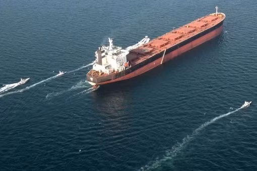 [VIDEO] Mỹ siết chặt eo biển Hormuz, Iran đe dọa san phẳng lợi ích kinh tế Mỹ