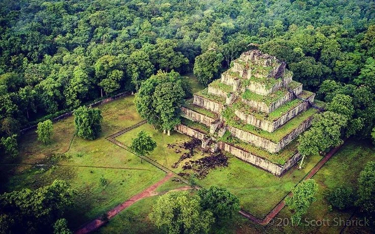 Chiêm ngưỡng kim tự tháp duy nhất còn tồn tại của đế quốc Khmer 
