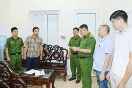 Khởi tố thêm 12 đối tượng vụ mua bệnh án hiểm nghèo để trốn ngồi tù