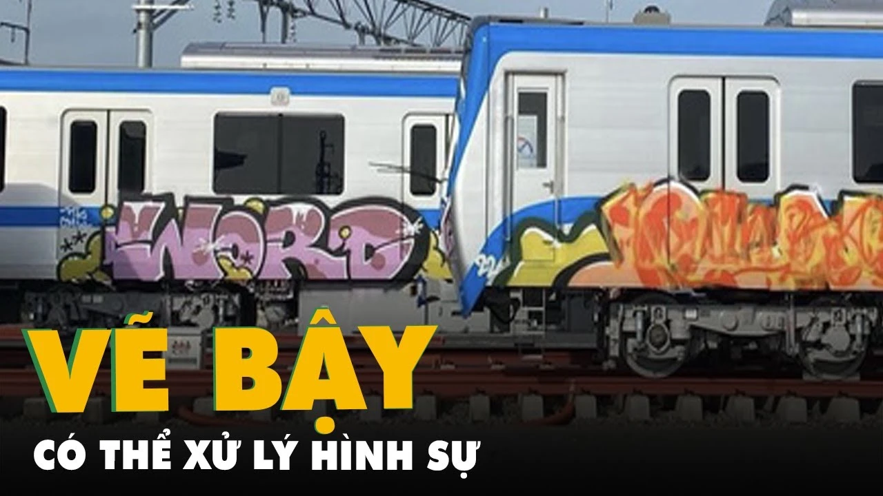 Bức xúc tàu điện metro bị vẽ bậy: "Vui thôi đừng vui quá"