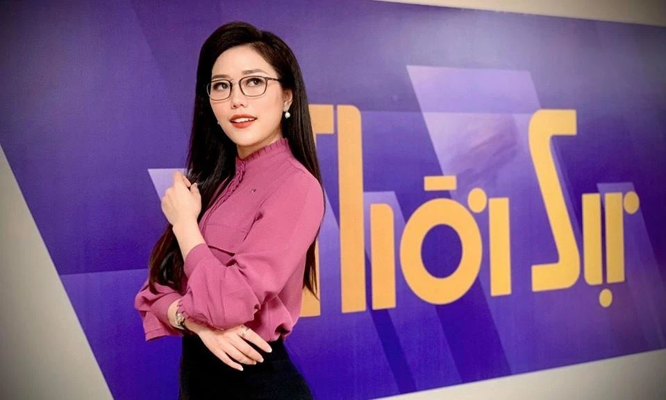 Nữ MC VTV có "họ lạ" sở hữu nhan sắc "đỉnh của chóp"