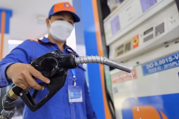 Bộ Công Thương yêu cầu tuyệt đối không "găm" xăng dầu
