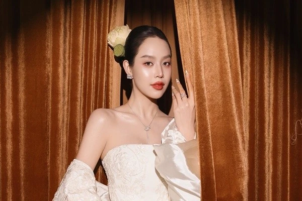 Sau nhiệm kỳ Miss International rực rỡ, Thanh Thủy giờ thế nào?