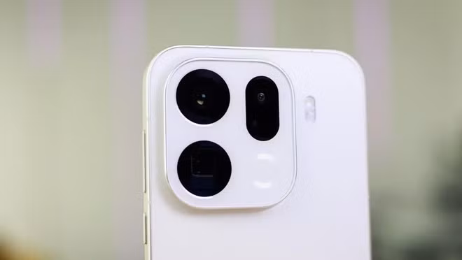 Vì sao smartphone cao cấp ngày càng có camera lồi