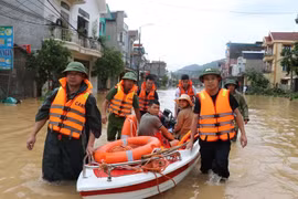 Phân quyền mạnh cho cơ sở trong phòng, chống thiên tai