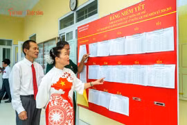 [GALLERY] Quảng Ninh đồng loạt bầu 624 trưởng thôn, bản