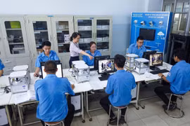 Doanh nghiệp được tham gia xây dựng, thẩm định giáo trình giáo dục nghề