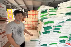 Triệt phá đường dây làm giả bột ngọt quy mô lớn tại TPHCM