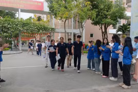 Điểm sàn đại học 2026: Top trường chạm mốc 25 điểm, ngành hot đòi hỏi cao