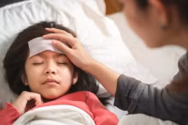 Rà soát an toàn thuốc điều trị nhiễm trùng đường hô hấp RSV cho trẻ
