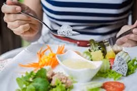 Chuyên gia chỉ cách giảm căng thẳng, tăng cường sức khỏe